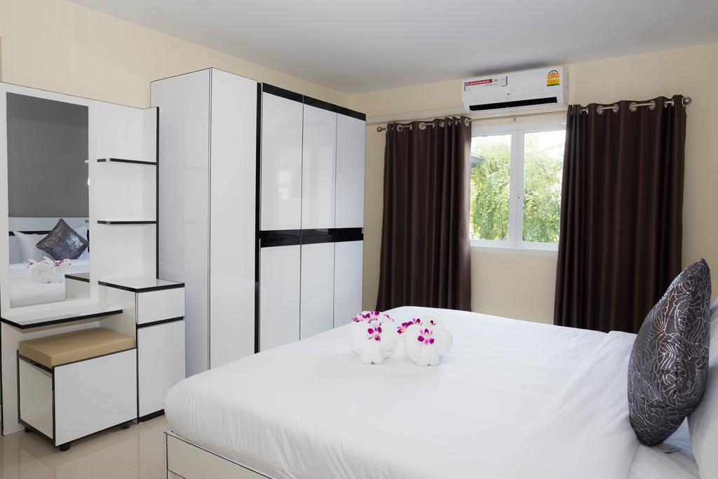 Life Grand Chiang Mai Hotell Exteriör bild
