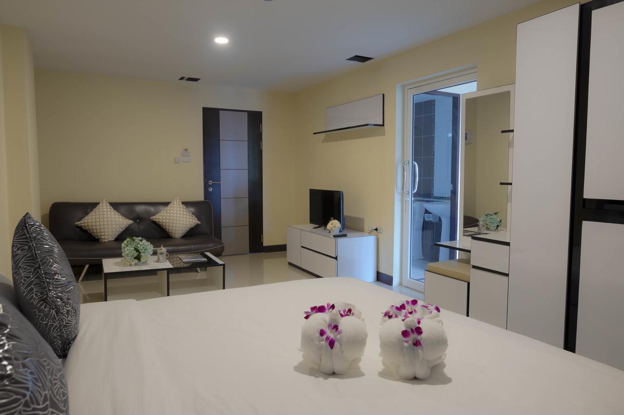 Life Grand Chiang Mai Hotell Exteriör bild