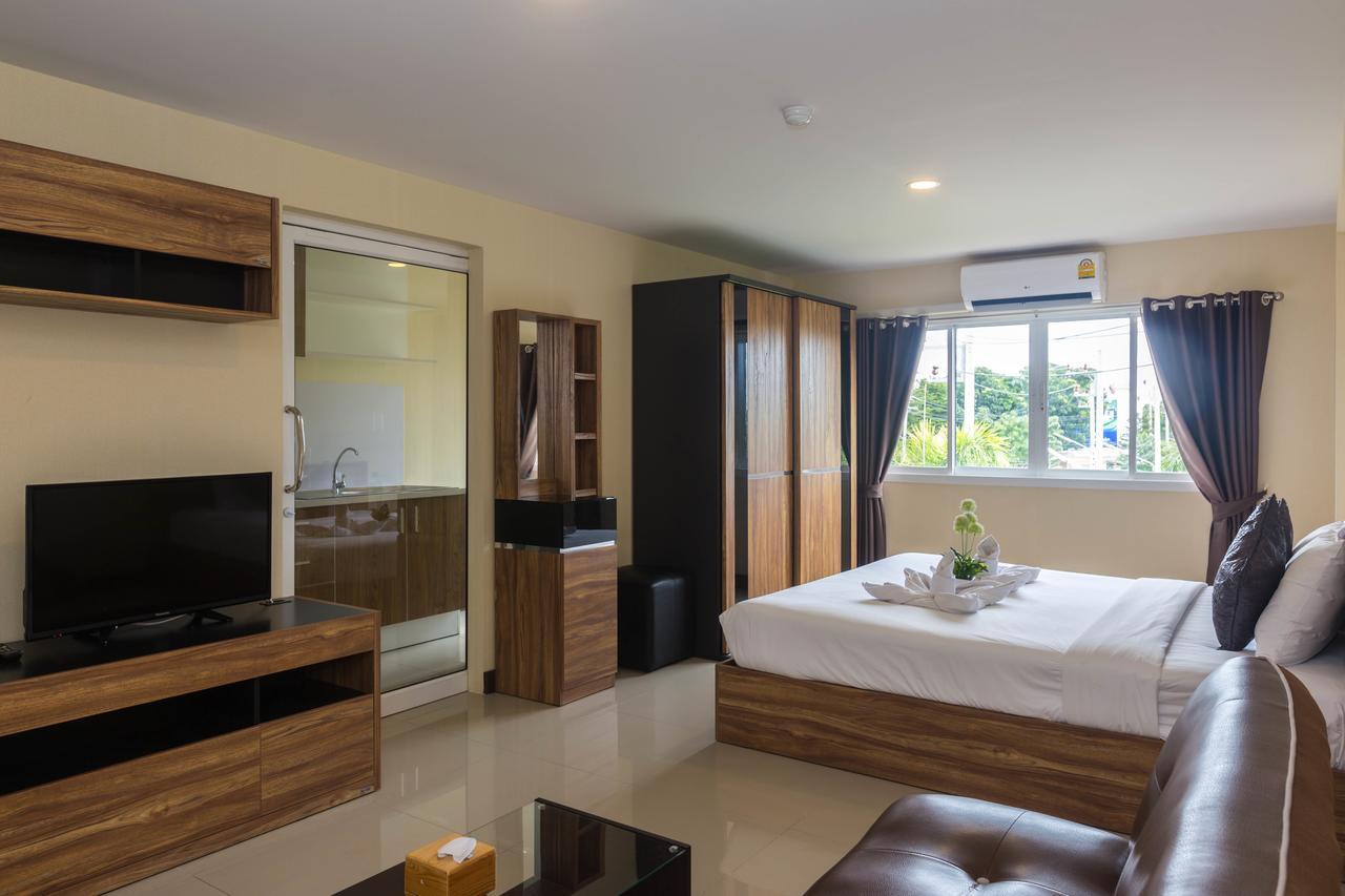 Life Grand Chiang Mai Hotell Exteriör bild